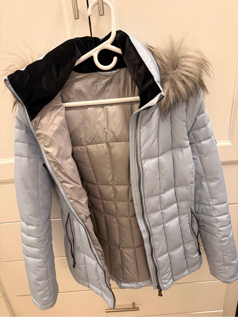 Calvin Klein Pale Gray Quilted Puffer Jacket with Faux Fur Hood
